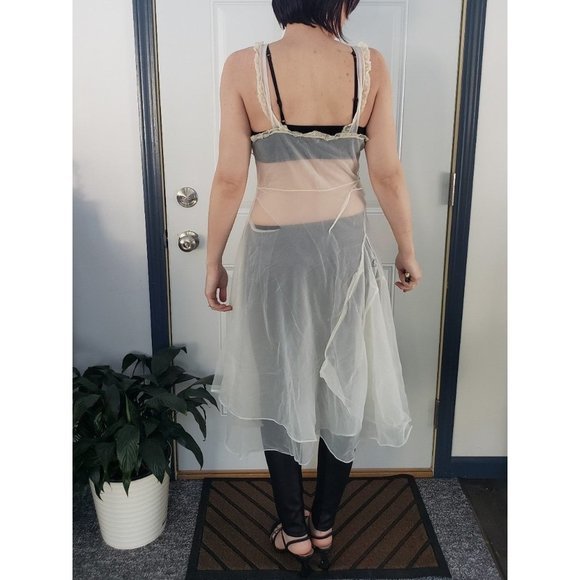 Vintage 60s Sheer Slip - Picture 3 of 4